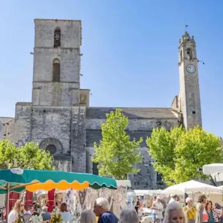 Cute Stone In Provence Revest-Saint-Martin